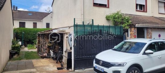 3 غرف نوم منزل في Evry, France رقم 277914 2