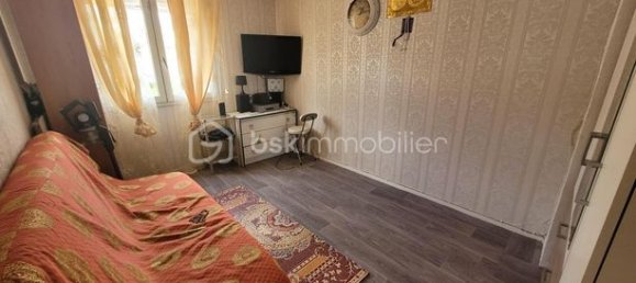 3 غرف نوم منزل في Evry, France رقم 277914 9