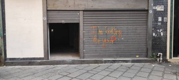 1 room Commercial property in Portici, Italy No. 64616 3