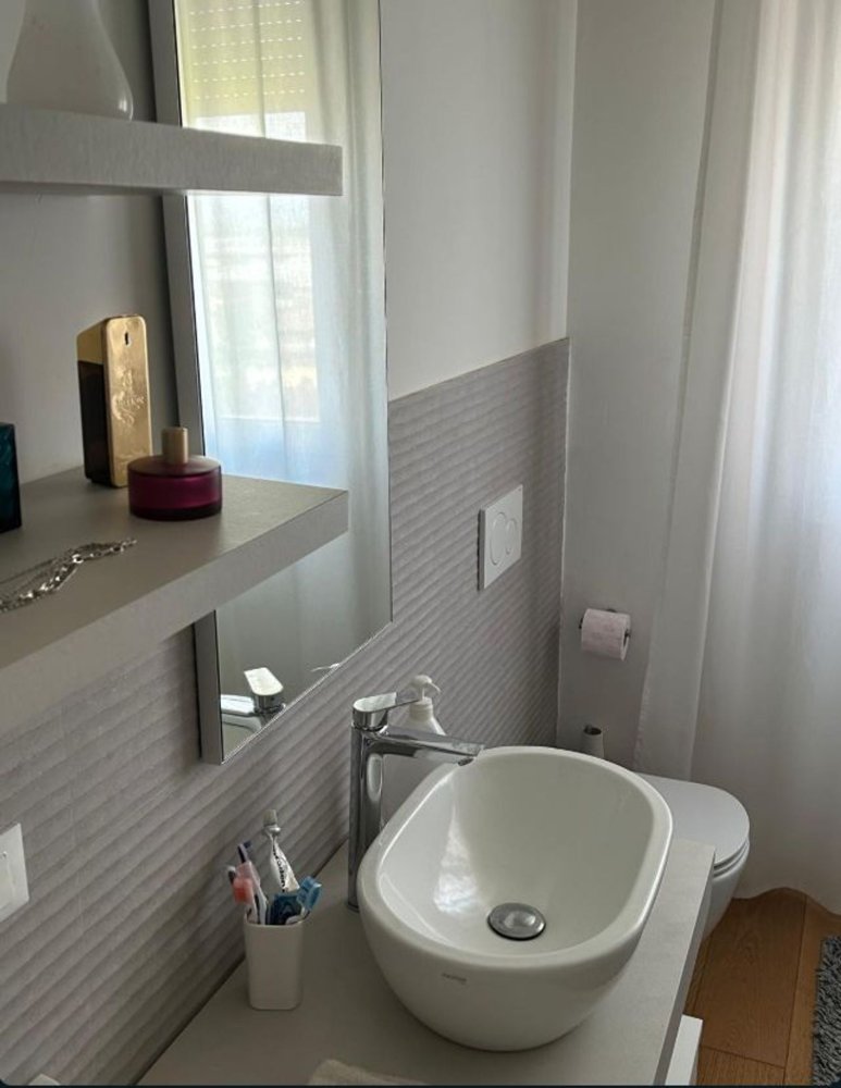 3 rooms Apartment in Meda, Italy No. 8539