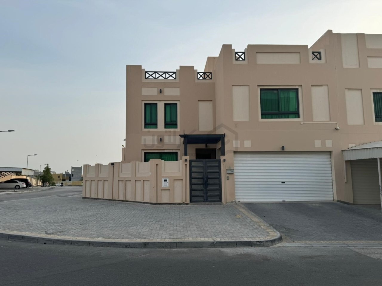 5 bedrooms Villa in Hamad Town, Bahrain No. 712