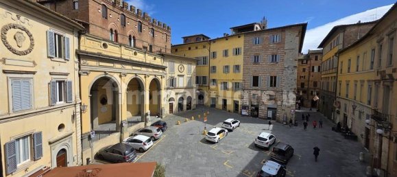 3 bedrooms Apartment in Siena, Italy No. 190343 5