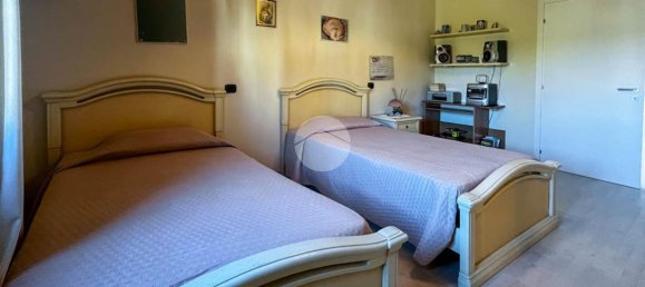 Дом с 4 комнатами в Кастельковати, Италия № 79361 31