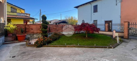 Дом с 4 комнатами в Кастельковати, Италия № 79361 10