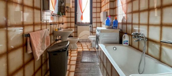 Дом с 4 комнатами в Кастельковати, Италия № 79361 44