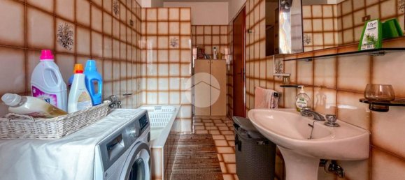 Дом с 4 комнатами в Кастельковати, Италия № 79361 43