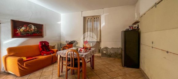 Дом с 4 комнатами в Кастельковати, Италия № 79361 45