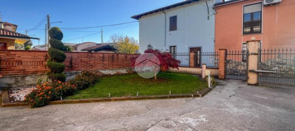 Дом с 4 комнатами в Кастельковати, Италия № 79361 7