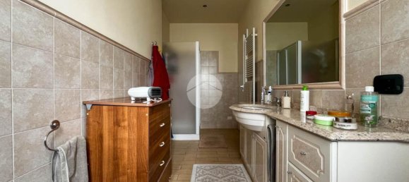 Дом с 4 комнатами в Кастельковати, Италия № 79361 36