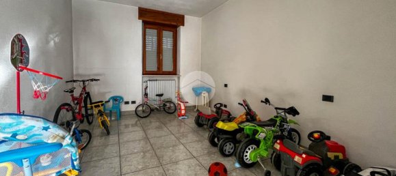 Дом с 4 комнатами в Кастельковати, Италия № 79361 41