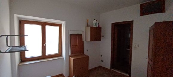 3 rooms Apartment in Tavagnasco, Italy No. 167671 4