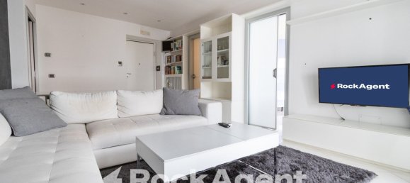 Apartamento de 3 habitaciónes en Catanzaro, Italy No. 115784 23