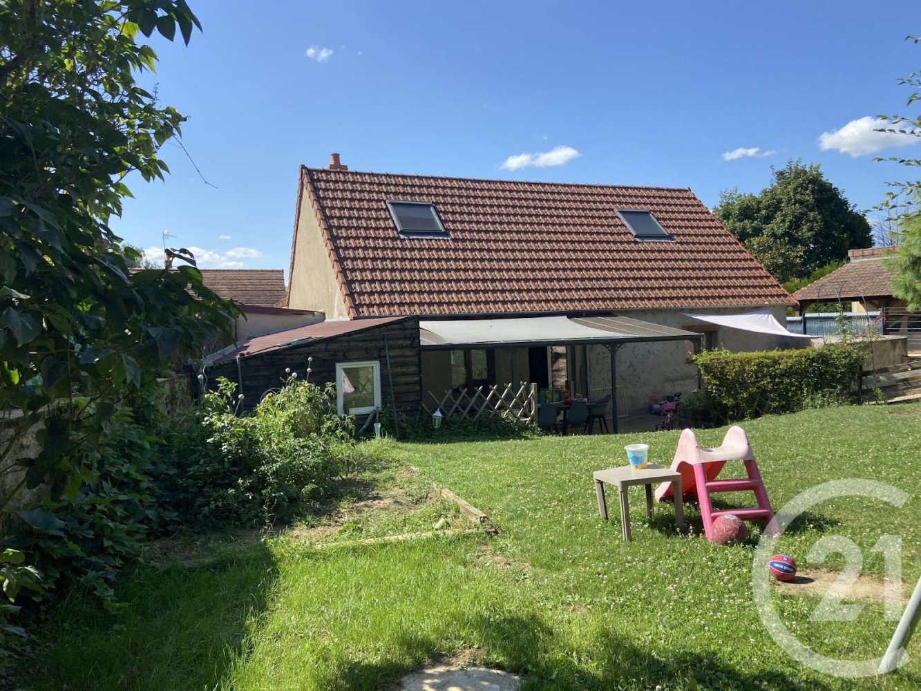 3 Schlafzimmer Haus in Germigny-l'Exempt, France, Nr. 55056