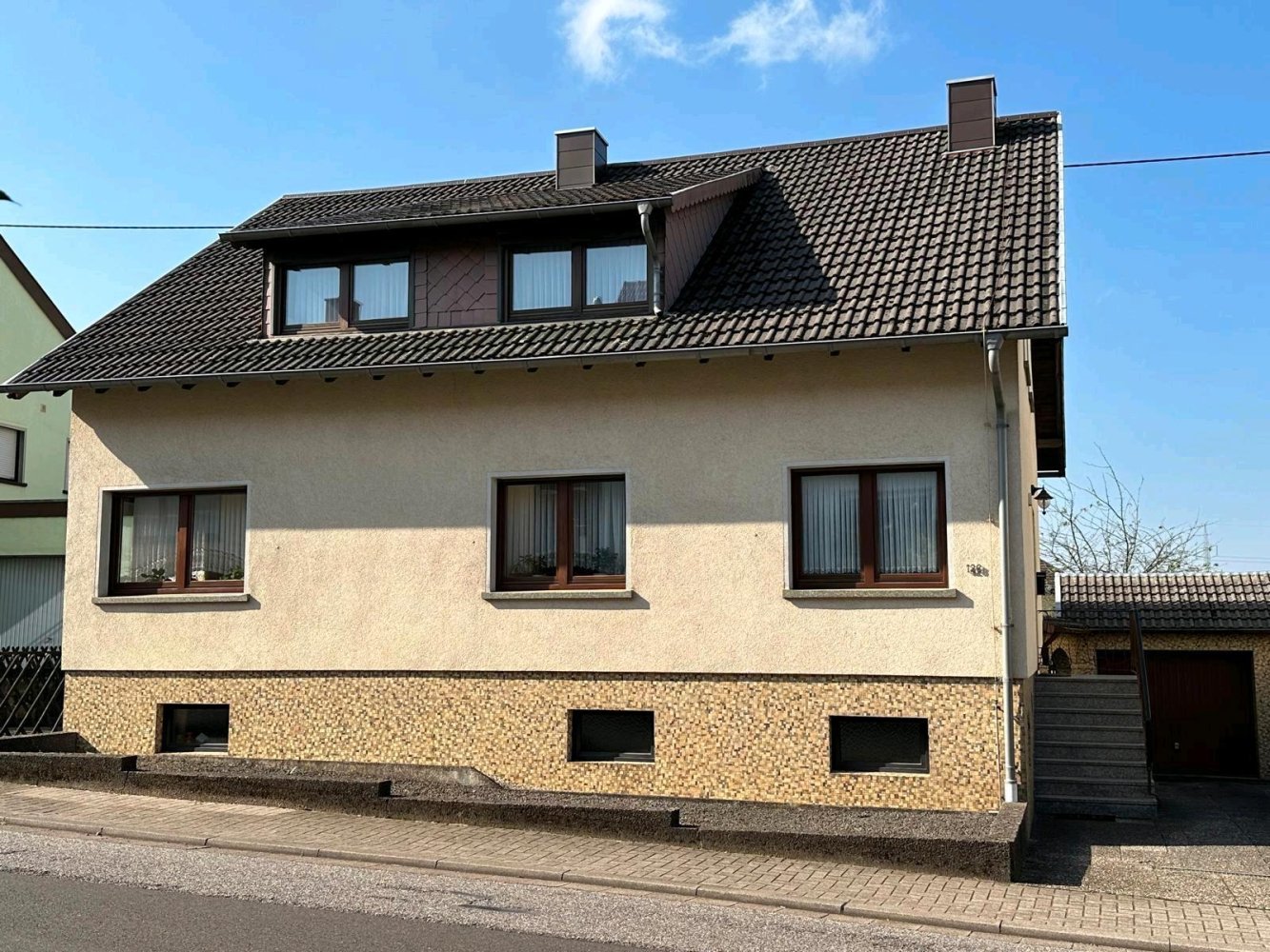 Adosado de 3 dormitorios en Neunkirchen, Germany No. 320572