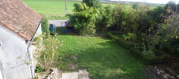 Casa de 3 dormitorios en Ferolles, France No. 223689 2