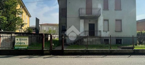 3-salle Villa à Castelleone, Italy No. 233584 23