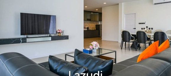 5 bedrooms Villa in Bang Lamung, Thailand No. 14838 2