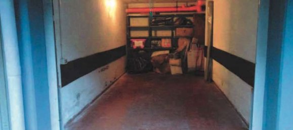 17m² Garage in Milan, Italy No. 359033 4