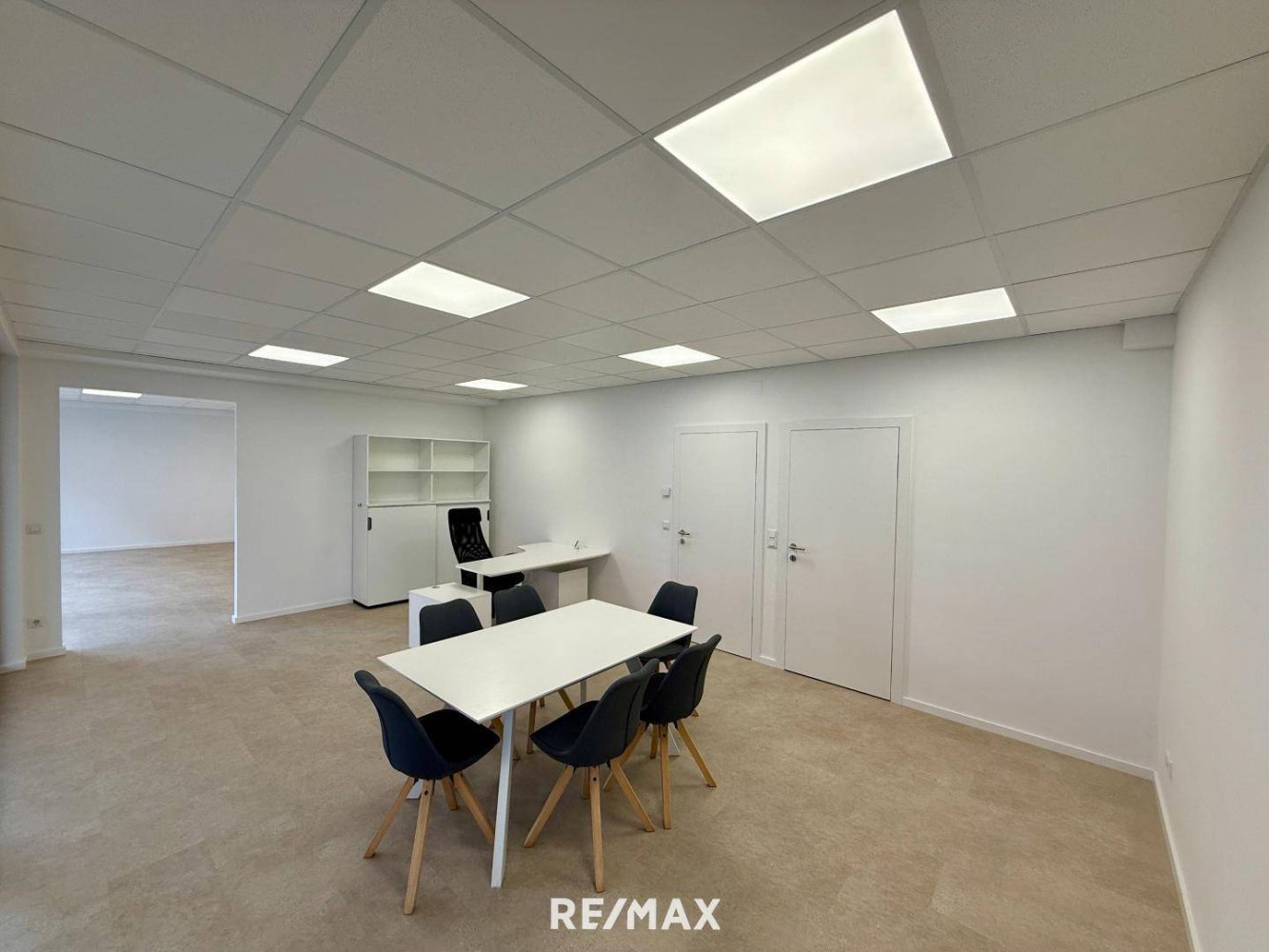 254m² Commercial property in Ottakring, Austria No. 157945