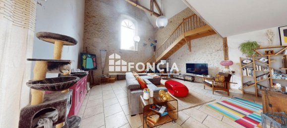 4 bedrooms House in Vernou-sur-Brenne, France No. 234292 3