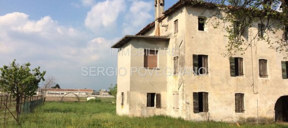 20 rooms House in Nervesa della Battaglia, Italy No. 72916 11