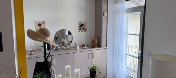 2 bedrooms Apartment in Lons-le-Saunier, France No. 359599 4