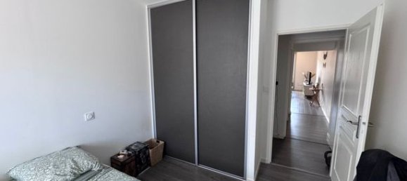 2 bedrooms Apartment in Lons-le-Saunier, France No. 359599 6