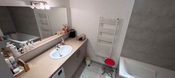 2 bedrooms Apartment in Lons-le-Saunier, France No. 359599 10