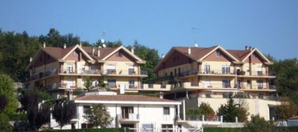 6-salle Appartement à Ceccano, Italy No. 76754 8