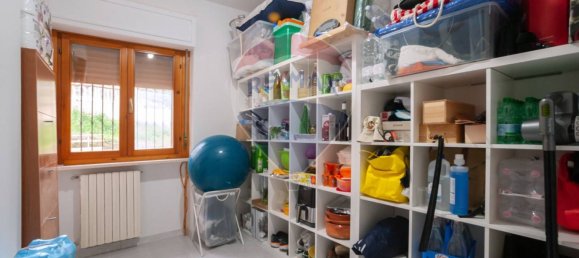 Квартира с 2 спальнями в Пенне, Италия № 53343 19