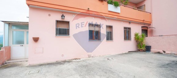 Квартира с 2 спальнями в Пенне, Италия № 53343 26