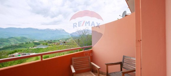 Квартира с 2 спальнями в Пенне, Италия № 53343 21