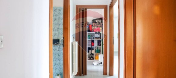 Квартира с 2 спальнями в Пенне, Италия № 53343 11