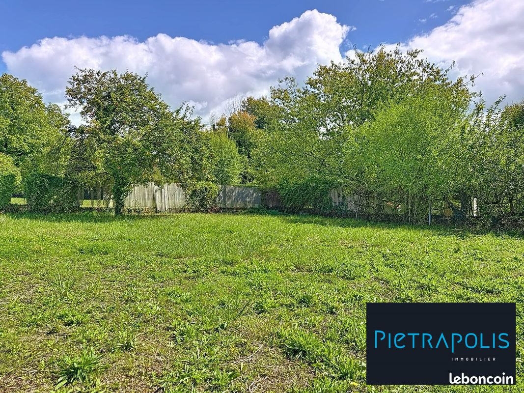 Terreno en Cote-d'Or, France 415 m² No. 332825