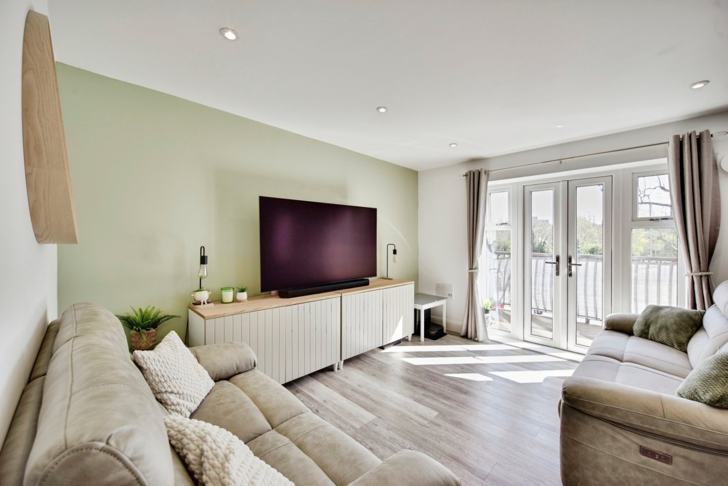 2 bedrooms Apartment in Aylesford, United Kingdom No. 1909