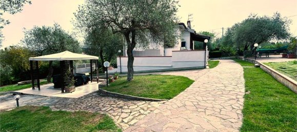 Edificio de 4 dormitorios en Sassari, Italy No. 221253 2