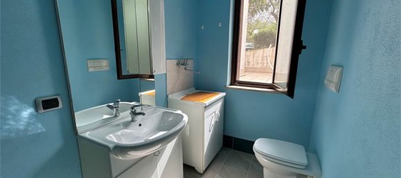 Edificio de 4 dormitorios en Sassari, Italy No. 221253 20