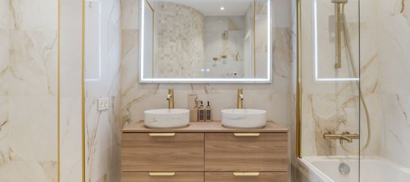 3 bedrooms Penthouse in Marbella, Spain No. 99303 11