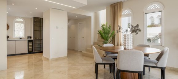 3 bedrooms Penthouse in Marbella, Spain No. 99303 9