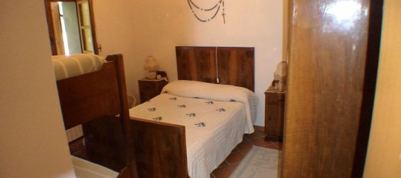 7 rooms House in Villa Collemandina, Italy No. 75654 15