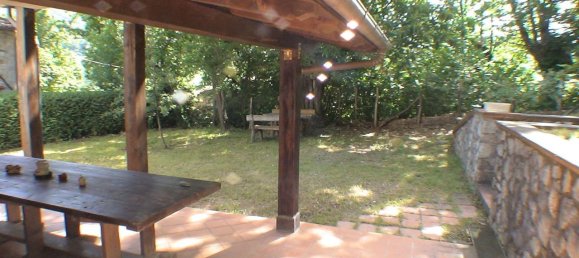 7 rooms House in Villa Collemandina, Italy No. 75654 4