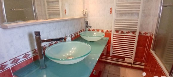 4 bedrooms House in Aurillac, France No. 305006 25