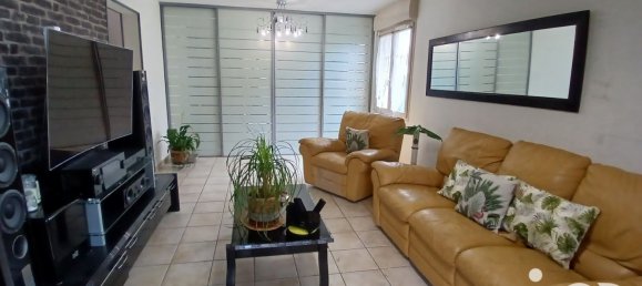 4 bedrooms House in Aurillac, France No. 305006 2