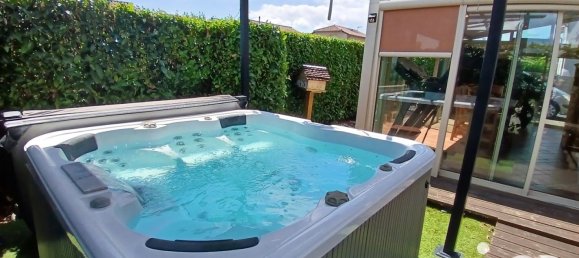 4 bedrooms House in Aurillac, France No. 305006 13