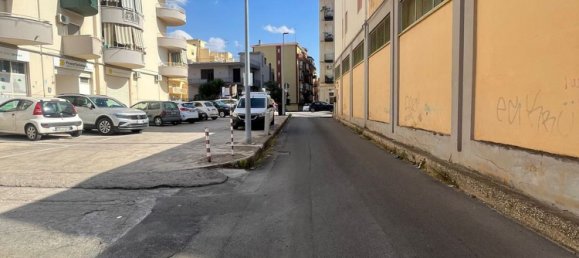 Garaje en Bagheria, Italy 25 m² No. 347815 5