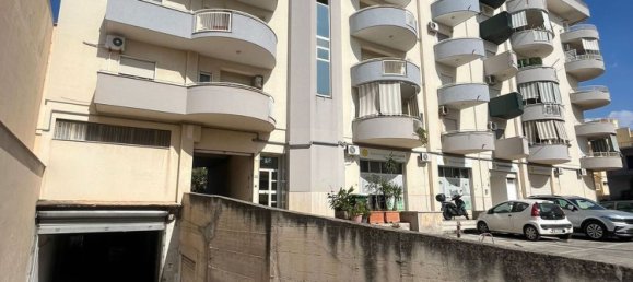 Garaje en Bagheria, Italy 25 m² No. 347815 6