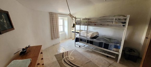 4 bedrooms House in Autignac, France No. 38043 10