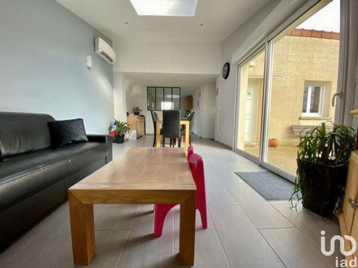 Дом с 3 спальнями в Куломье, Франция № 23952