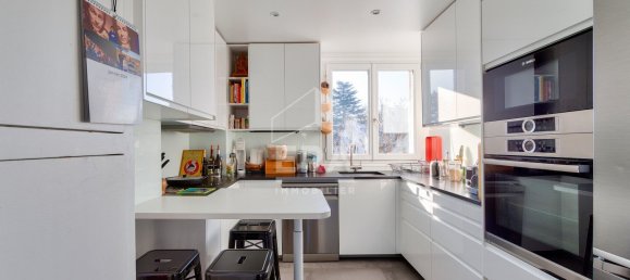 3 bedrooms Apartment in Sevres, France No. 181486 5