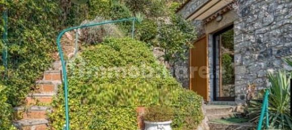 4 bedrooms Villa in Como, Italy No. 347608 5